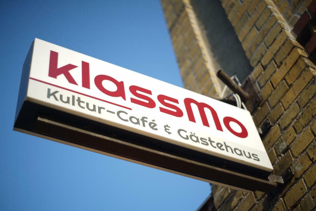 klassMo Kulturcafe&Gästehaus mit Kulturwerkstatt Luckenwalde Exterior foto